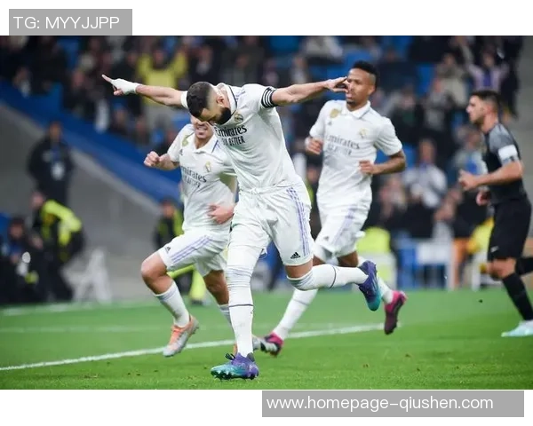 巴塞罗那迎战埃尔切黑猫入场助阵球队争胜 巴塞罗那迎战埃尔切黑猫入场助阵球队争胜